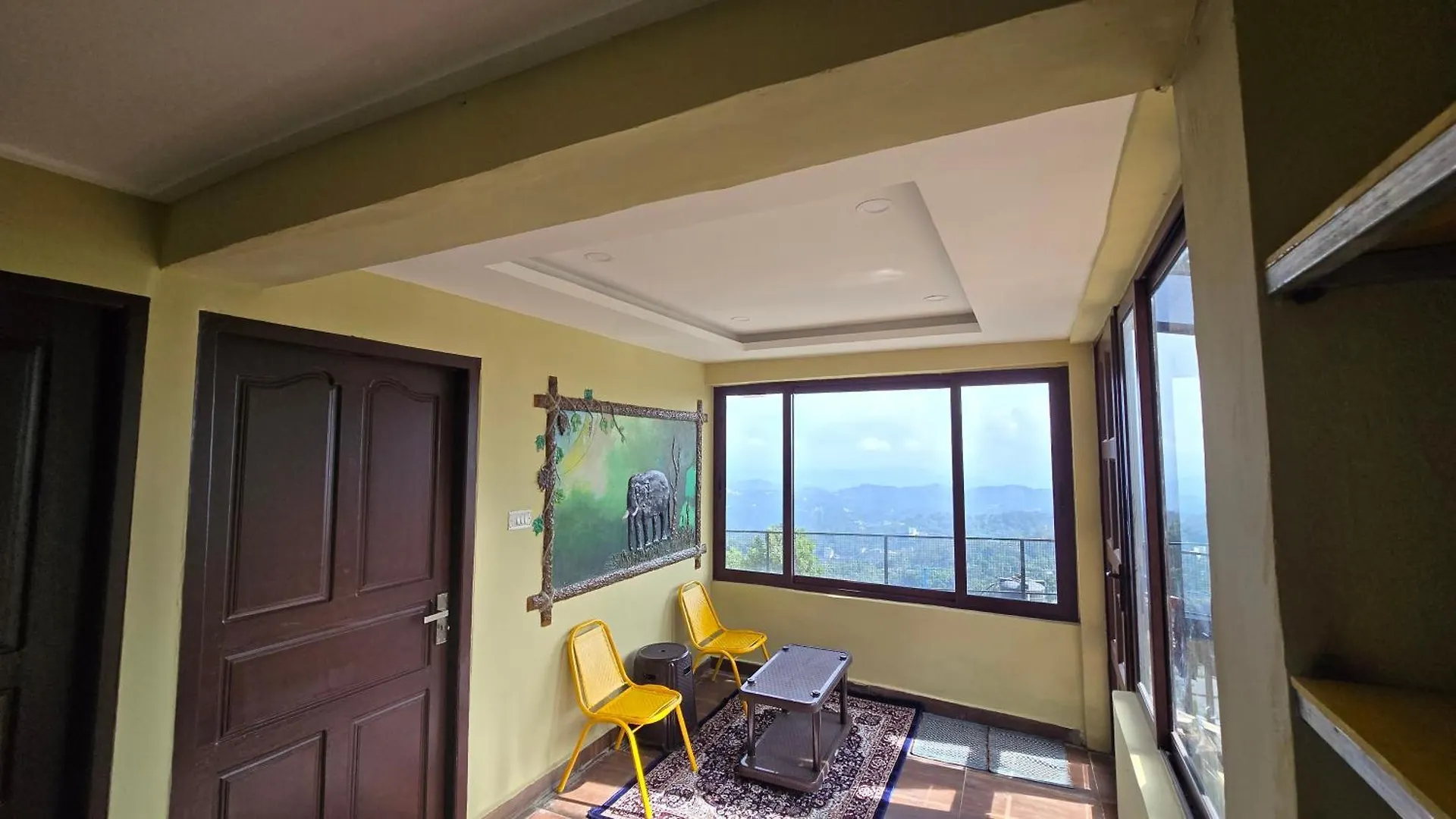 The Unplugged Escape Villa ,蒙纳